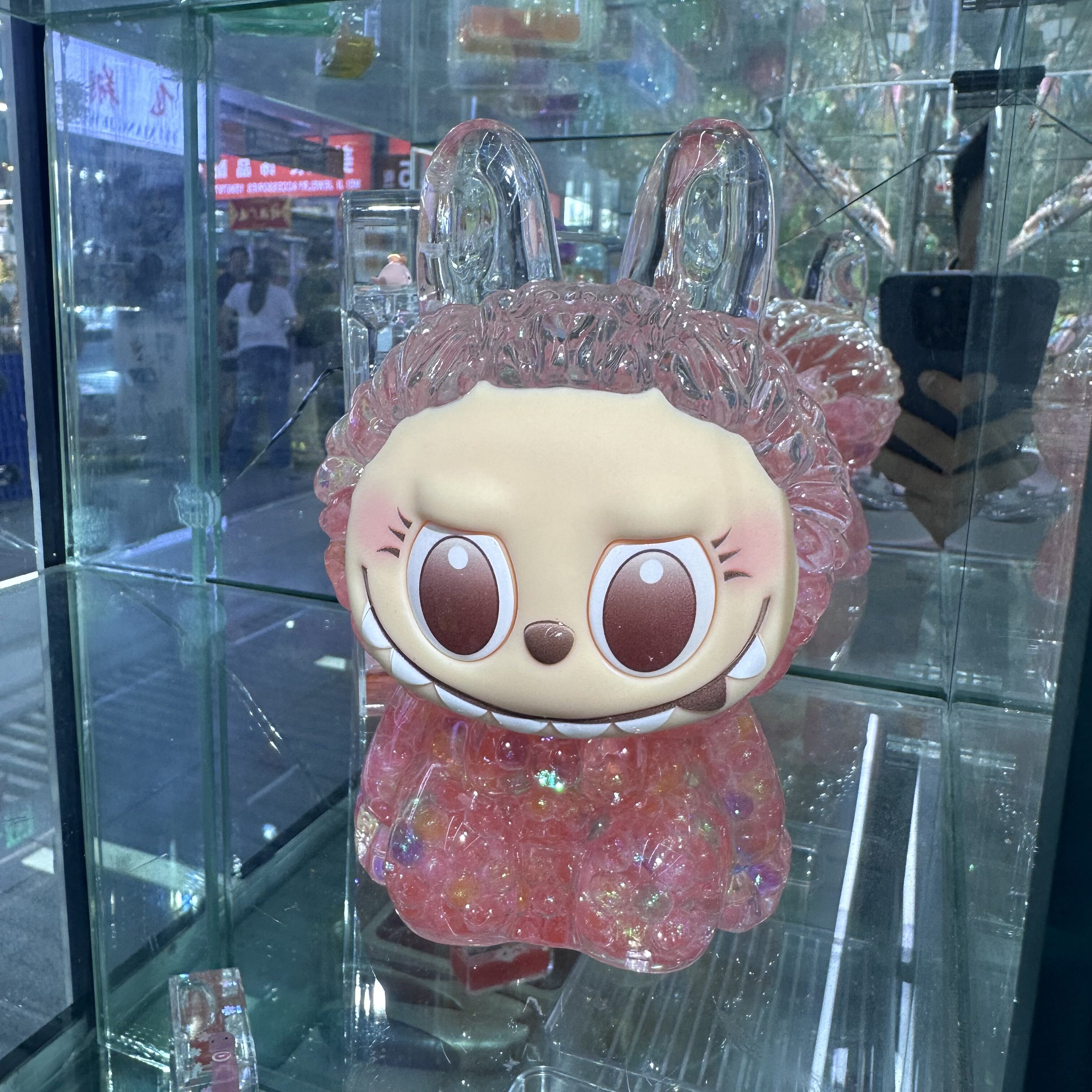 天伦饰品潮玩的LOGO