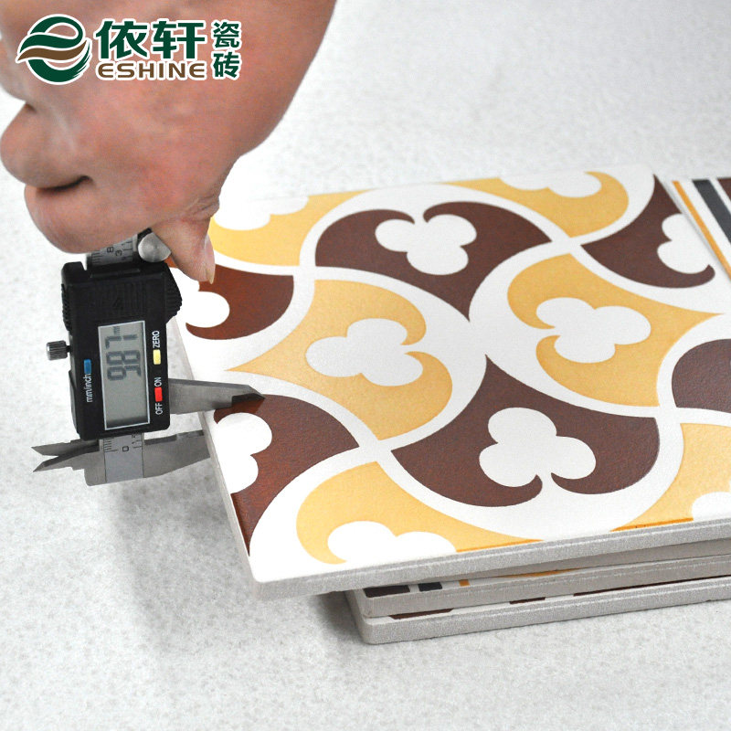 ������שY2025