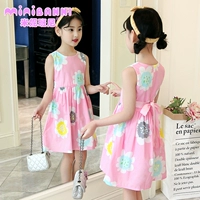 Розовый, в цветочек