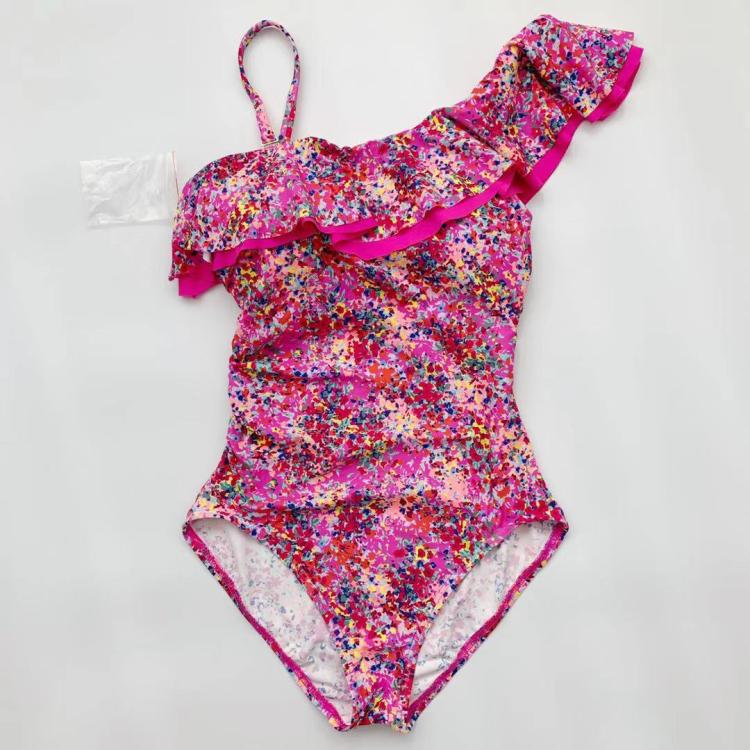 Triumph Europe and the United States 20 ruffle oblique shoulder sexy one-piece swimsuit thin gathered ins popular vacation women's swimsuit M51