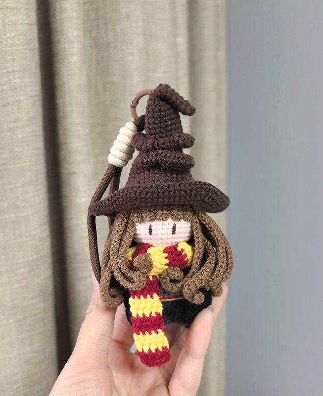 Good Luck in Your Graduation and Postgraduate Entrance Exams, Harry Potter + Hermione Doll Keychain Pendant Handmade Small Gift