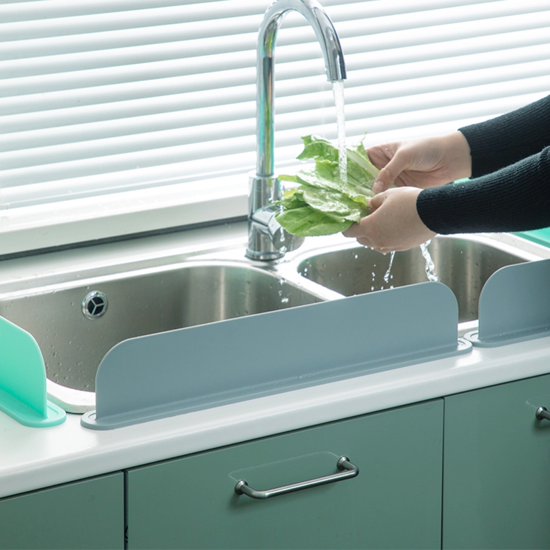 Sink sub water baffle kitchen sink waterproof baffle water barrier wash basin silicone strip anti-splash water artifact