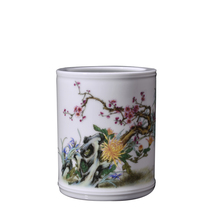 Porcelain Bo Jingdezhen Ceramic small pen holder Si Jun Ya Ju Tu Mei Lan bamboo Chrysanthemum office desktop decoration ornaments gifts