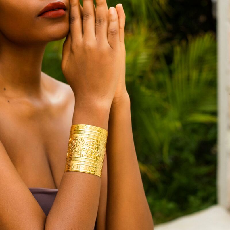 European and American Retro Fashion Bracelet, Gold Color, Adjustable, Simple, Unisex, Ethnic Style, Indian Wide Jewelry