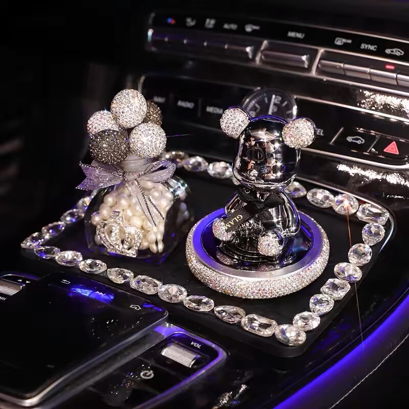 Car Perfume, Car Interior Fragrance Decoration, Solid Long-Lasting Light Fragrance Powder for Cars, High-End Trendy French Bulldog Ornament