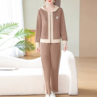 (набор пудры цвета хаки)