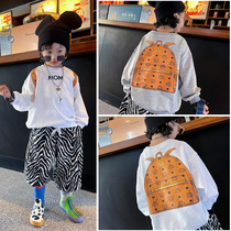 Hey hey childrens clothing spring and autumn clothing 2022 boys spring clothing long-sleeved sweater middle-aged childrens tops backpacks T-shirts Western style