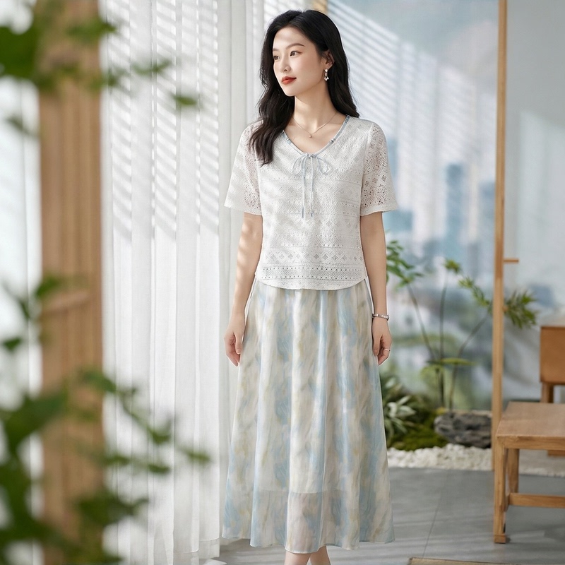 Plus Size 2026 Summer New Style Elegant Chinese Style Lace Dress for Plus-Size Women, Loose and Slimming Mid-Length Chiffon Dress