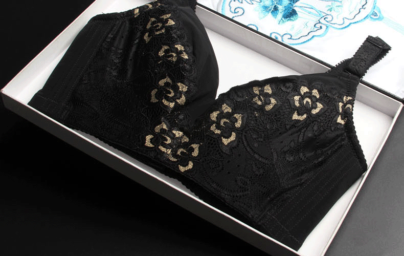 Ensemble intime en  dentelle - Ref 3151057 Image 12