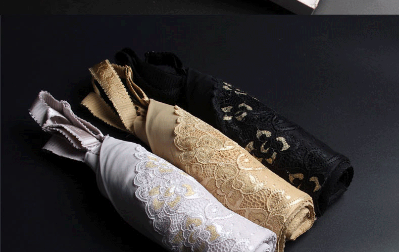 Ensemble intime en  dentelle - Ref 3151057 Image 13