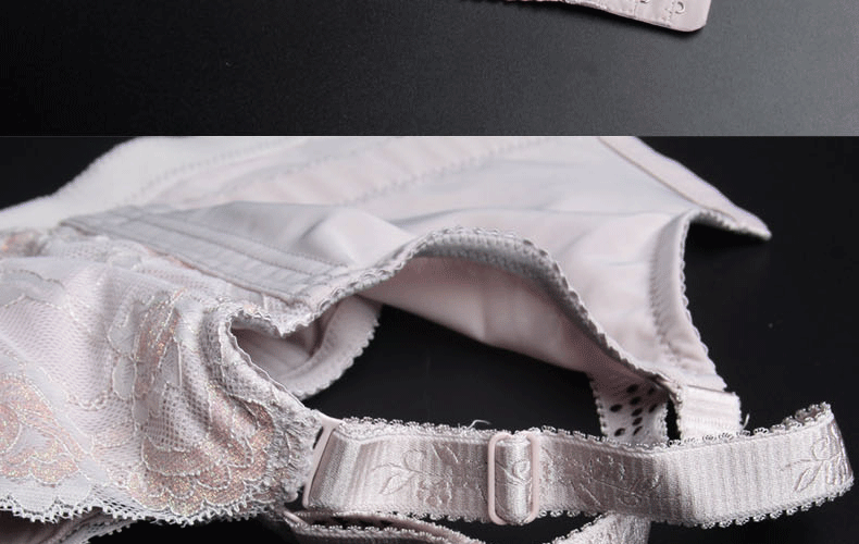 Ensemble intime en  dentelle - Ref 3150702 Image 28
