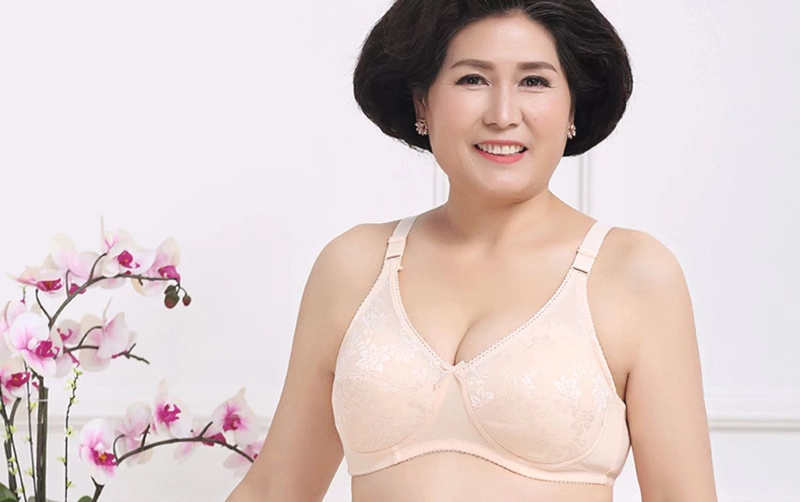 Yalu plus size của phụ nữ trung niên và cao tuổi áo ngực không dây phụ nữ cotton tinh khiết mỏng thể thao loại áo lót của mẹ cúp ngực đầy đủ - Cộng với kích thước Bras