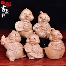 Feicheng peach wood primary color wood carving Fu chicken five Baofu chicken Fulu big Reed flower boots roasted soybean sniper rifle