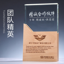 Creative crystal solid wood trophy custom made free lettering enterprise excellent employee annual meeting award