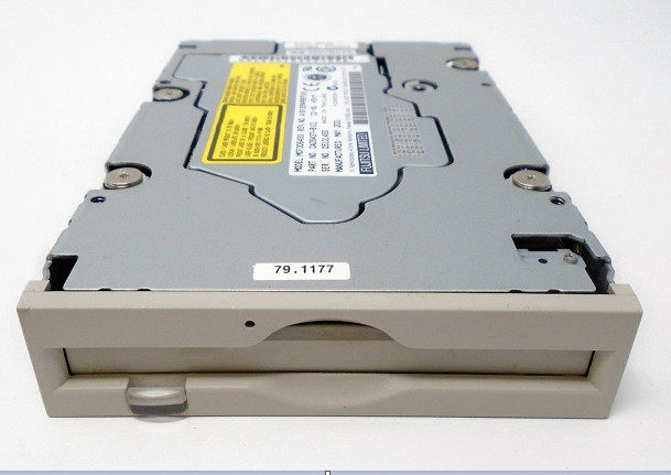 FUJITSU MCE3130SS 1 3G 3 5 SCSI 50PIN DRIVE