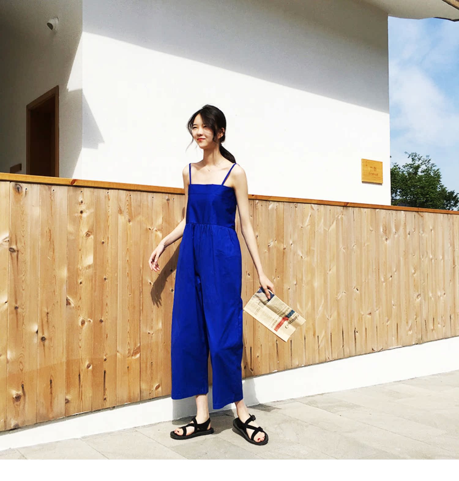 Quần lửng cạp cao nữ 2019 mới hè rộng chân rộng màu đen nhỏ kẻ già yếm cec - Quần short quần short lửng nữ