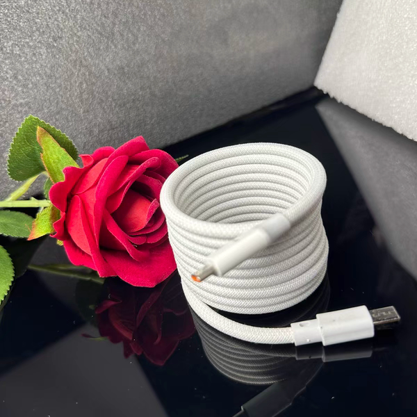 Rescuer C170 Gallium Nitride Magic X Gaming Laptop Air Computer 240W Magnetic Sticker Storage Pd Fast Charging Cable