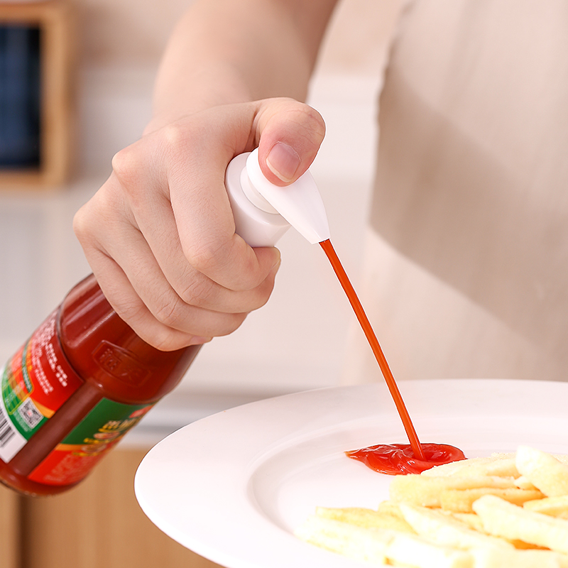 Japan Oyster Oil Squeezer Home Squeeze Ketchup Salad Sauce Consumption Oil Bottle Press-Head Press-Press Kitchen Supplies