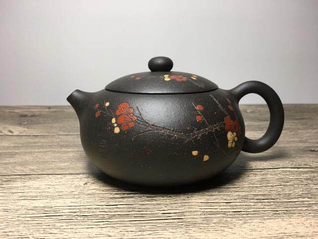 Sun Yuying recommends Yicxing Purple Sand Pot's famous All-Handmade Clay Plotter to make Sisch Kettle Workmanship First-class