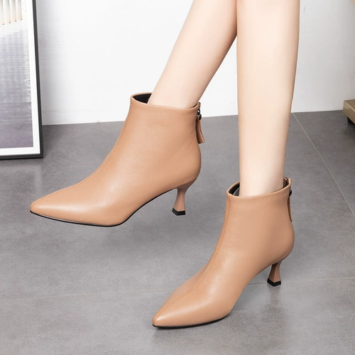 Короткие сапоги с заостренным носом на высоком каблуке, обувь для кожаной обуви, ботинки, коллекция 2022, из натуральной кожи, осенние