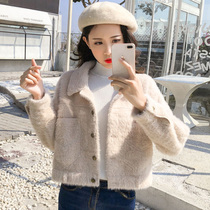 Early Spring small fragrant wind lamb wool jacket 2021 new spring and autumn womens French short Joker top