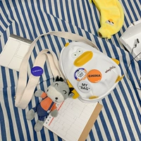 Белая джинсовая подвеска, значок