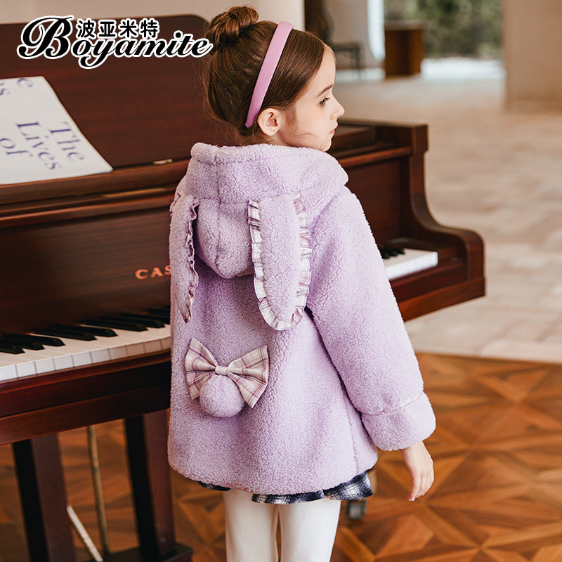 Girl lamb wool even cap jacket winter clothing 2021 new children's foreign pie mid-edition baby autumn winter thickened large coat