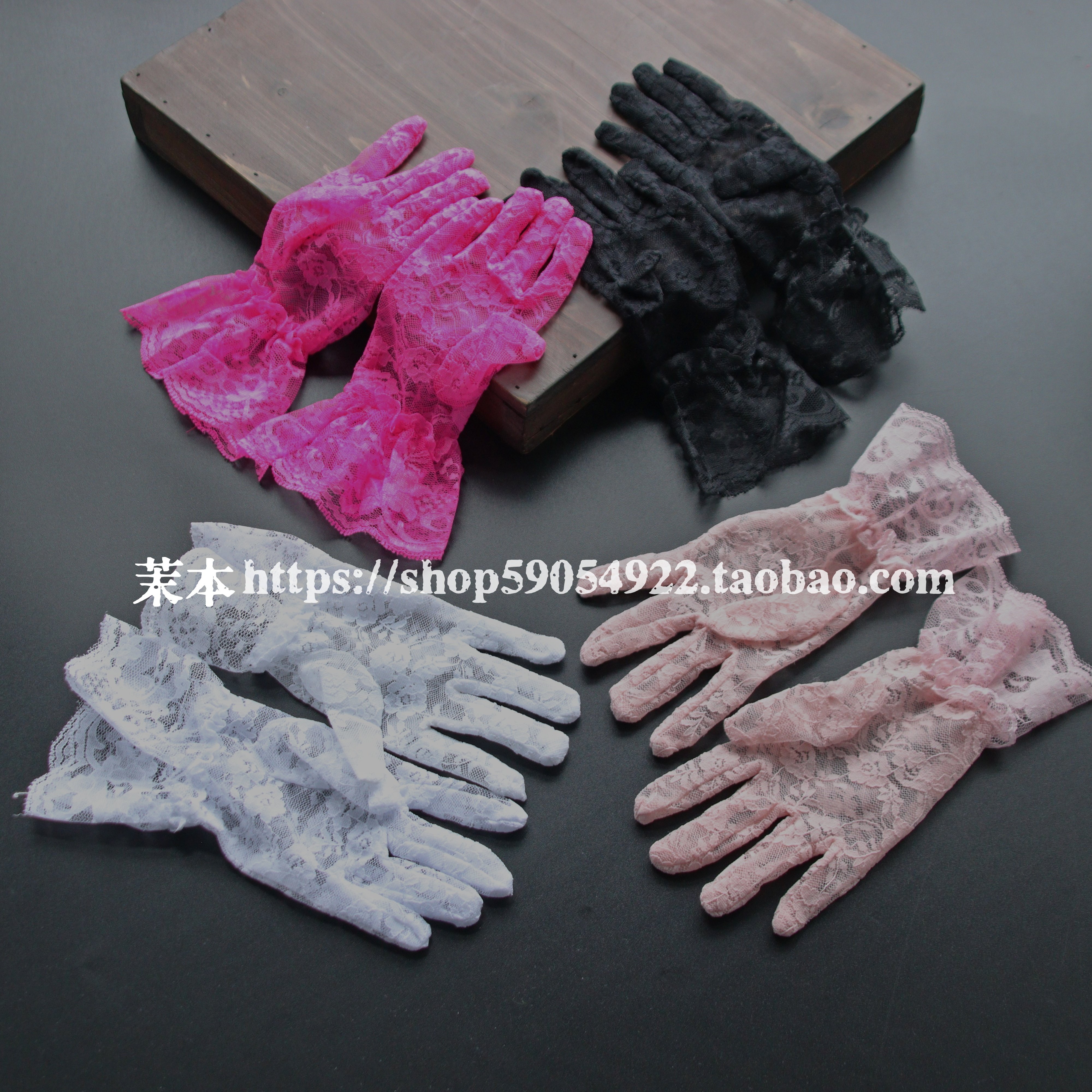 New stylish and versatile black and white girls' stage performance gloves, photography styling gloves, children's lace gloves
