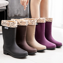 Fashion plus cotton in waterproof shoes and rainboots female winter warm working adhesive shoes thickening wear resistant and slip shoes