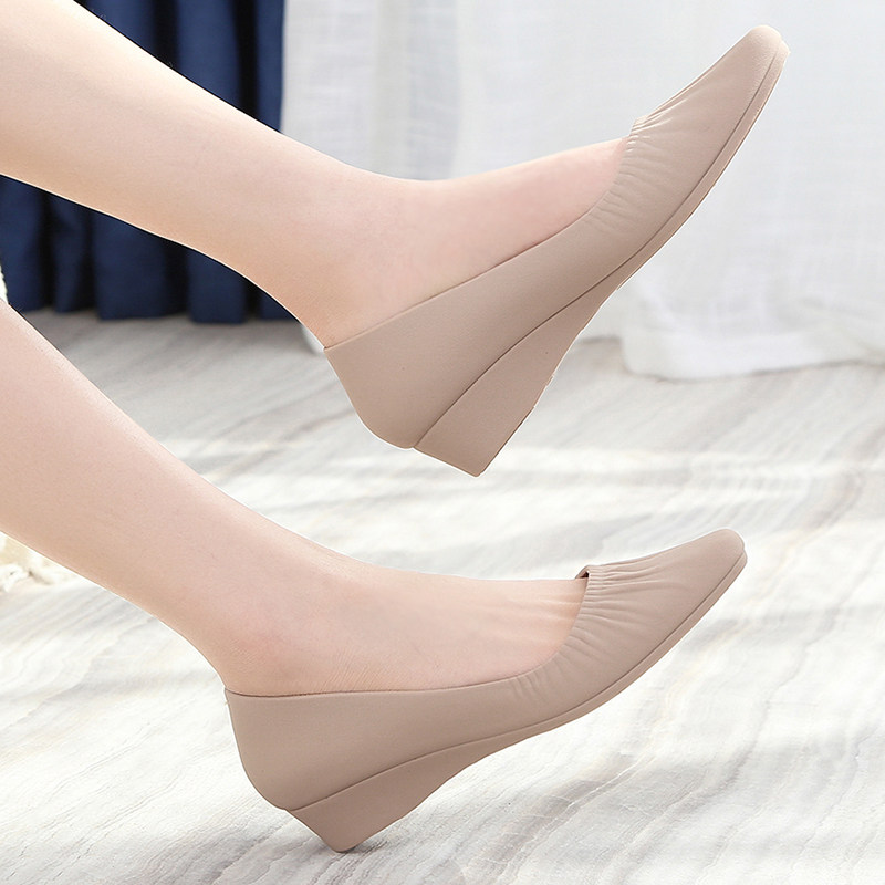 Shallow Mouth Low Drum Waterproof Shoes Rain Shoes Rain Boots Women Summer Low Helps Adults Working Rubber Shoes Tread Water Laundry Shoes Non-slip