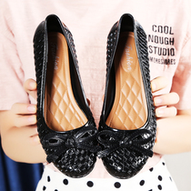 2021 New low - gang shallow mouth waterproof shoes women summer fashion wearing workmanship shoes anti - slip laundry suite