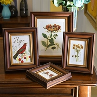 Красный коричневый цвет с твердым деревом