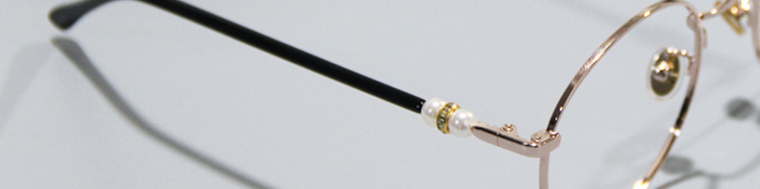 Ngọc trai gọng kính có thể phù hợp với mức độ cận thị phẳng ánh sáng hình bầu dục mắt lớn khuôn mặt lớn retro là mỏng - Kính khung kính không độ