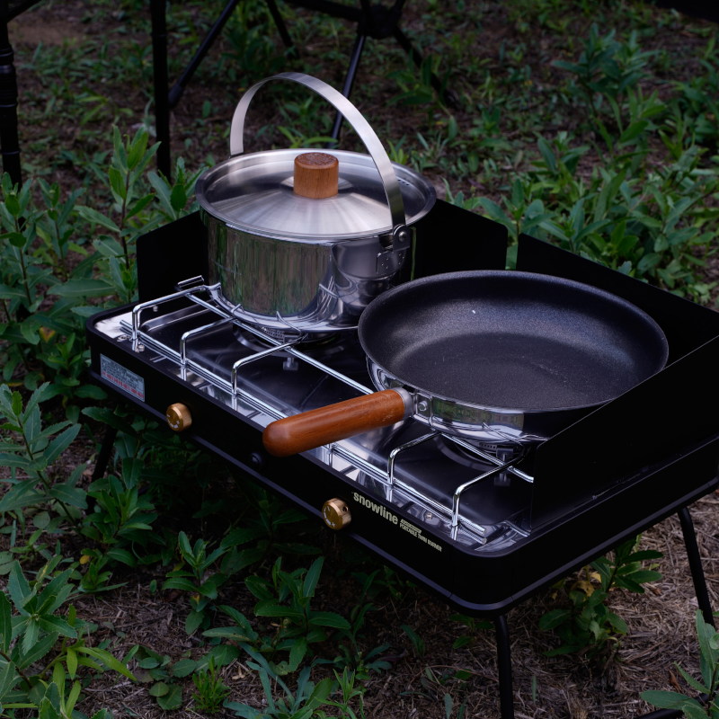 South Korea Snowline Snowline Camping Self-Driving Picnic BBQ Five-layer Composite Stainless Steel Cover