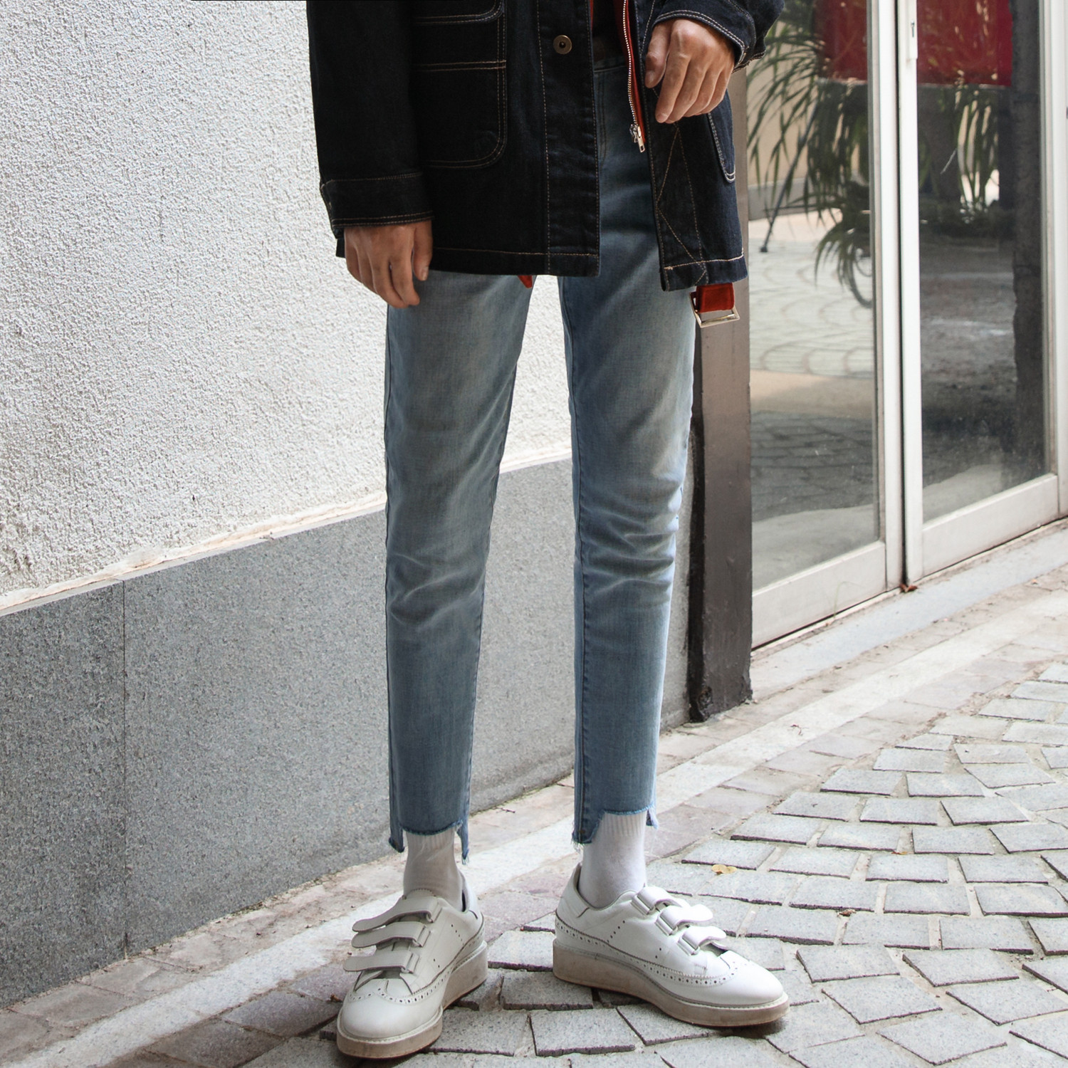 大赖自制17/FW 新款毛边浅色牛仔裤男修身小脚裤缺口九分裤韩版潮