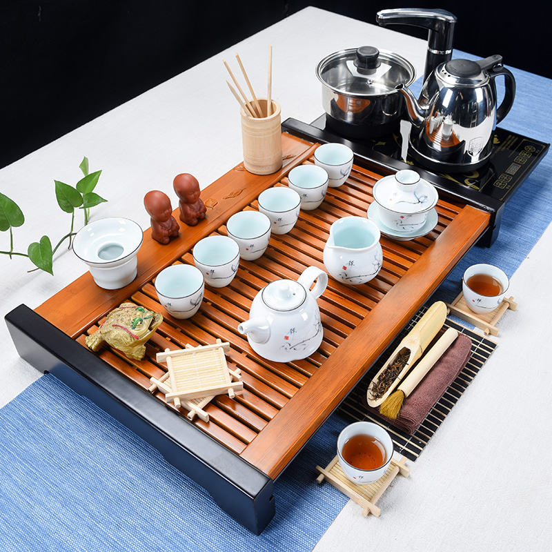 Beautiful pavilion tea set home tea sets tea taking of a complete set of tea cups ceramic teapot kung fu solid wood logs tea tray