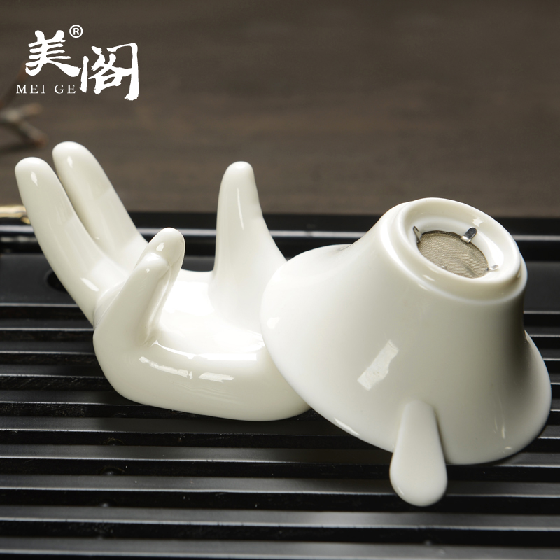 Beauty cabinet kung fu tea sets white porcelain jade hand screen pack two tea) tea saucer filter household