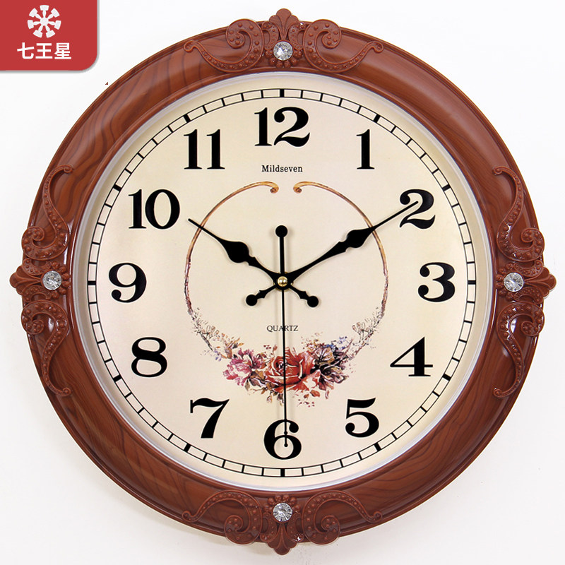 Watch wall clock Living room simple European style fashion personality creative electronic quartz clock Household silent clock hanging watch wall