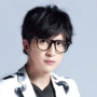 Xue Zhiqian với gọng kính retro đồng bằng màu đỏ nam và nữ gương phẳng bức xạ thủy triều có thể được trang bị mắt cận thị - Kính khung lyys store