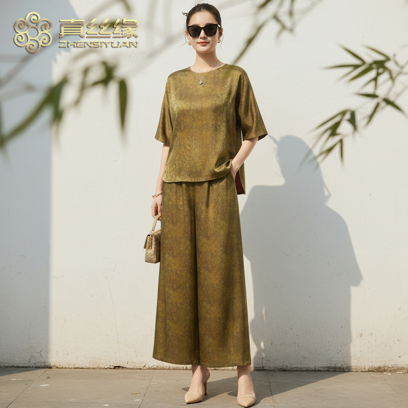 Zhenxiyuan 100% Mulberry Silk Floral Xiangyunsha T-Shirt Short Round Neck Top + Wide-Leg Casual Pants Two-Piece Set Zhenxiyuan 100% Mulberry Silk Floral Xiangyunsha T-Shirt Short Round Neck Top + Wide-Leg Casual Pants Two-Piece Set