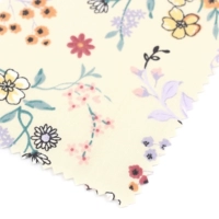 Бежевый чистый хлопковой косой линии на полметра