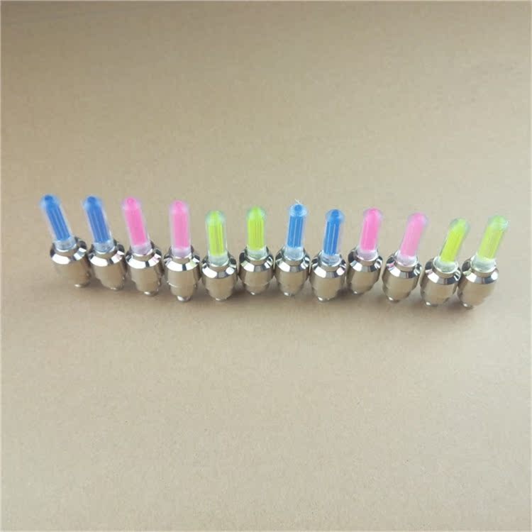 Eclairage pour vélo - feux de Valve - Ref 2398897 Image 7