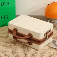 Квадрат Mi Bai 