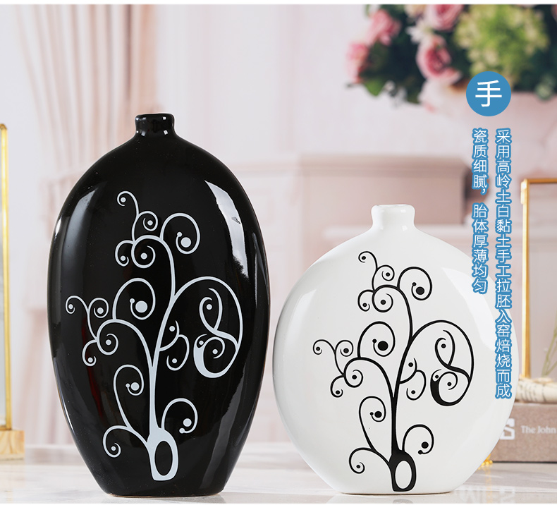 Jingdezhen ceramic household act the role ofing is tasted creative vase sitting room place black and white contracted and I crafts desktop decoration