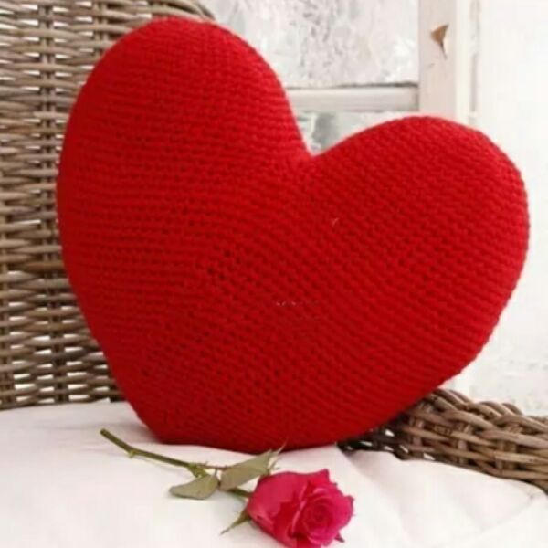 diy manual wool thread crochet knit lean back cushion sofa cushions Caring pillow cover electronic diagrams photo tutorial