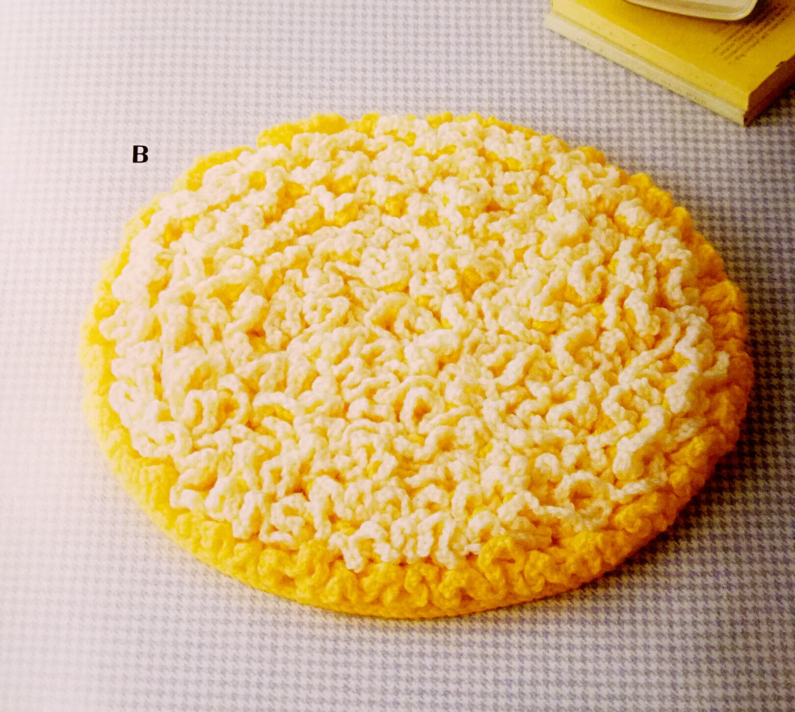 DIY Handmade Wool Thread Crochet Knit Cushion Sofa Cushion Sofa Cushion 40cm Carnation Flower Shaped Cushion Pictures Tutorial