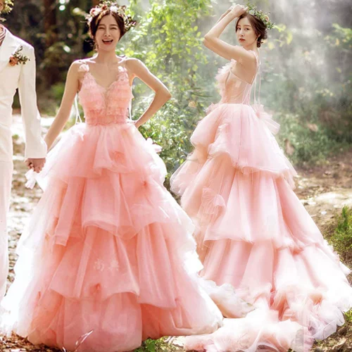 Свадебное платье нового стиля для темы студии для паров розово -цветное серия самори сладкое хвостовое фото фото одежда Фотография