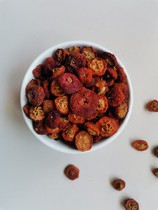 Dried crab apples sea red fruits sweet and sour taste naturally dried no additives no added candy dried bagged snacks