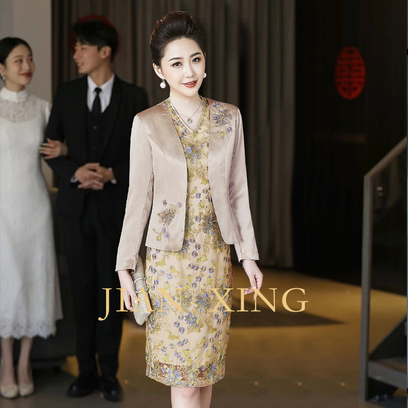 Wedding Mother-Of-The-Bride Dress, Elegant and Youthful, Mother-In-Law's Wedding Banquet Outfit, Stylish and High-End Two-Piece Dress for Spring and Autumn