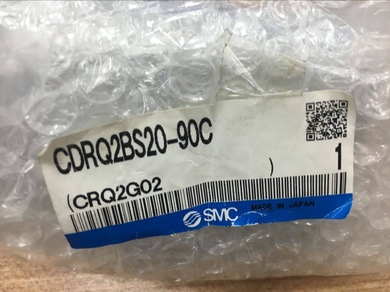Brand new original SMC swing cylinder CDRQ2BS20-90C 90 30 180C 30 40 15 15 spot